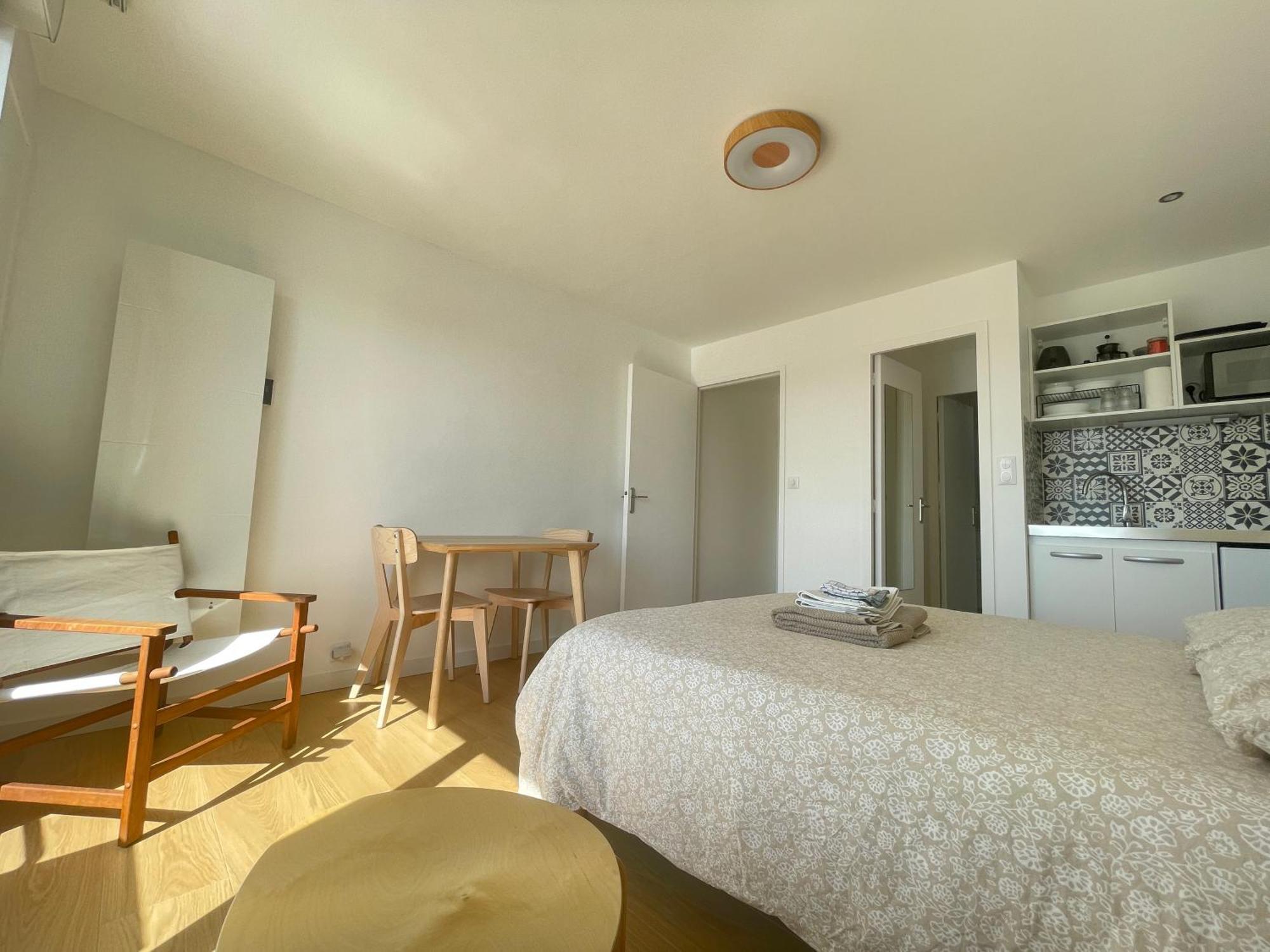 Studio - Balcon - Bord De Mer Courseulles-sur-Mer Esterno foto